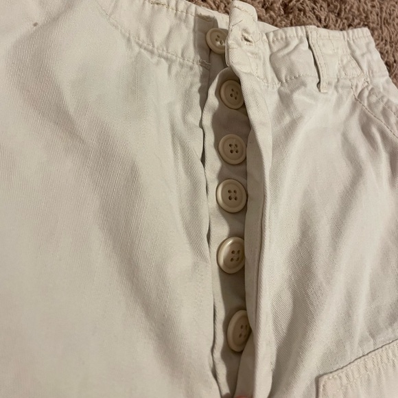 Cream color, size 8 universal threads cargo pants - Picture 3 of 3